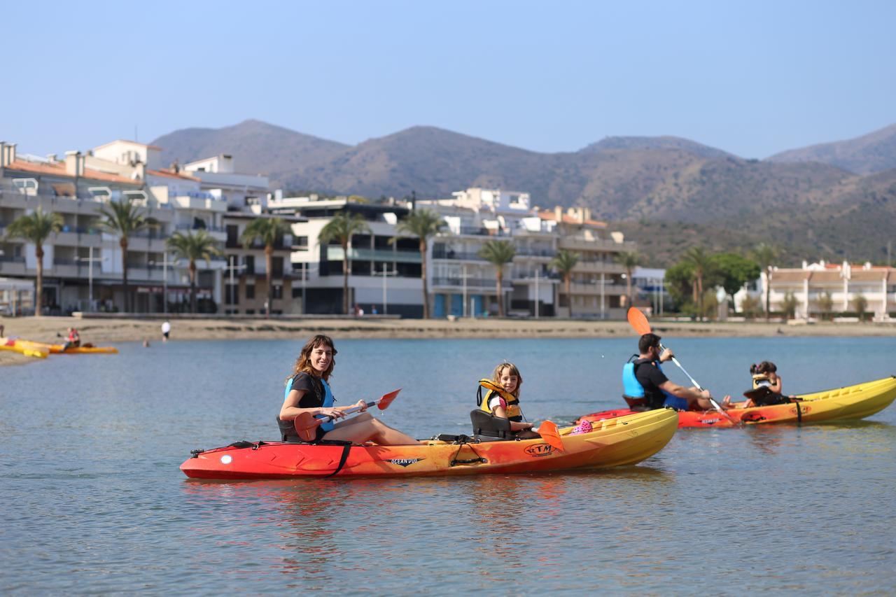 Alberg Costa Brava Llança Exteriér fotografie